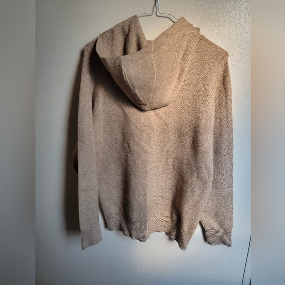 Tahari super soft hoodie Sz. M - Picture 5 of 9